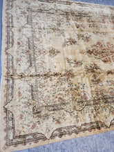 Load image into Gallery viewer, Semi Antique Kirman Rug, Kerman Rug Circa 1940s
