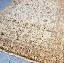 Load image into Gallery viewer, Sarouk Rug Circa 1930s