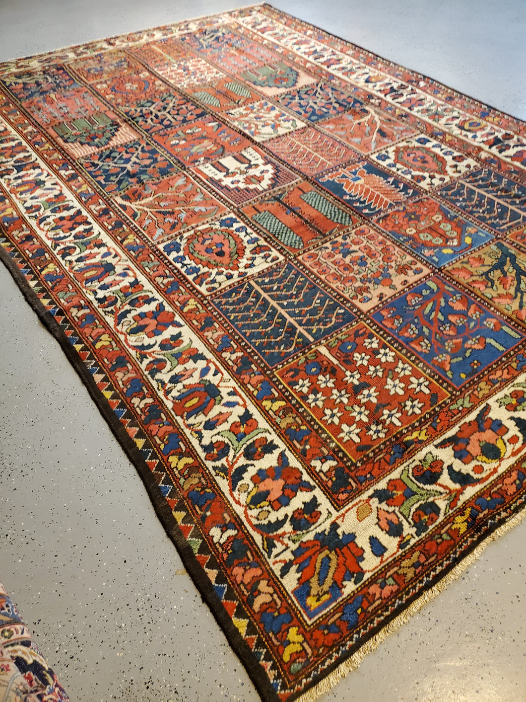Persian Bahktiari Rug  Antique Rug Circa 1930s