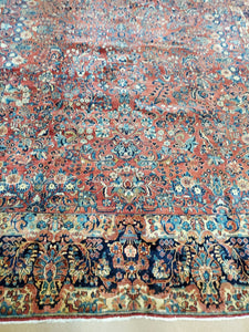 Persian Sarouk Rug Circa 1920s Antique