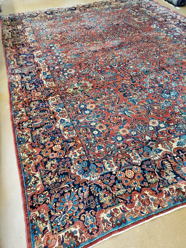 Persian Sarouk Rug Circa 1920s Antique