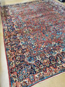 Persian Sarouk Rug Circa 1920s Antique