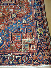 Load image into Gallery viewer, Antique Heriz Rug