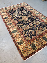 Load image into Gallery viewer, Traditional Indian Mughal Agra Rugs 