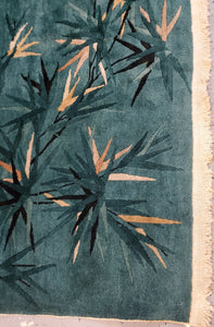 Hand-knotted Rug and Carpet