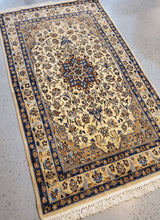 Load image into Gallery viewer, Nain Rug,  Persian Rugs and Carpets