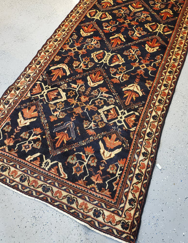 Best Antique Persian Mahal Carpets for Sale