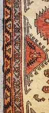 Load image into Gallery viewer, Vintage Hamadan pictorial rug collection