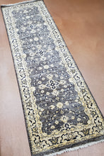 Load image into Gallery viewer, Persian Agra Rug