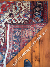 Load image into Gallery viewer, 1960s Vintage Heriz 7&#39;11&quot;X 10&#39;1&quot;