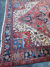 Load image into Gallery viewer, 1960s Vintage Heriz 7&#39;11&quot;X 10&#39;1&quot;